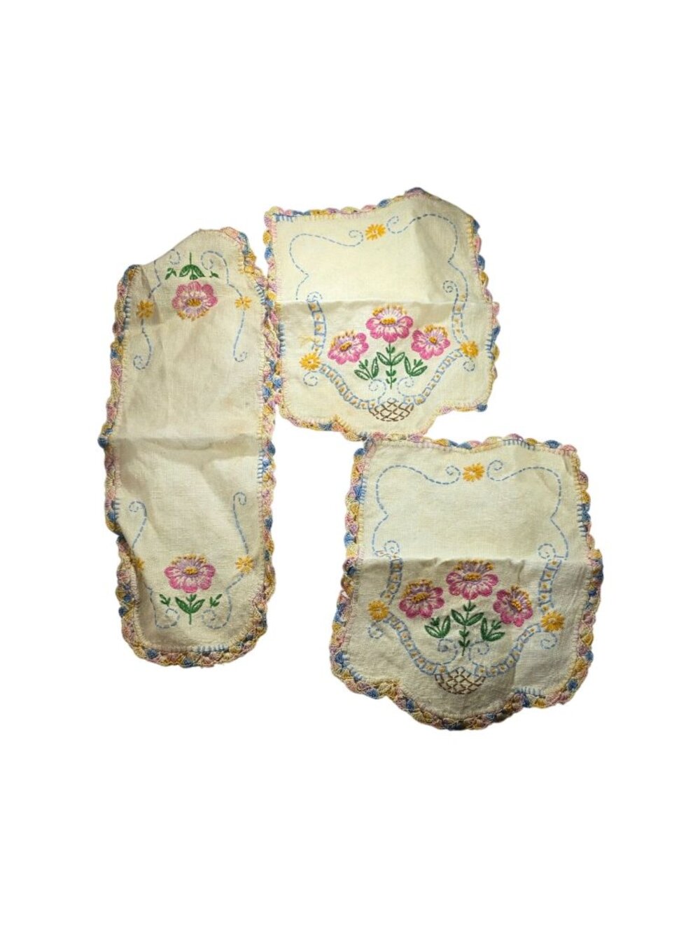 Vtg Hand-Embroidered Floral Dresser Scarf Set  Crocheted Edges 3 pieces granny